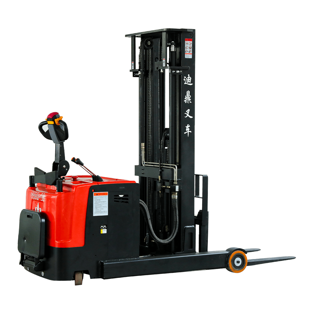 CQDA Reach stacker